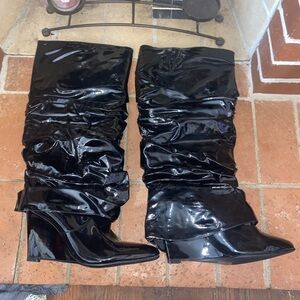 Stylish Black Women's Knee-High Boots